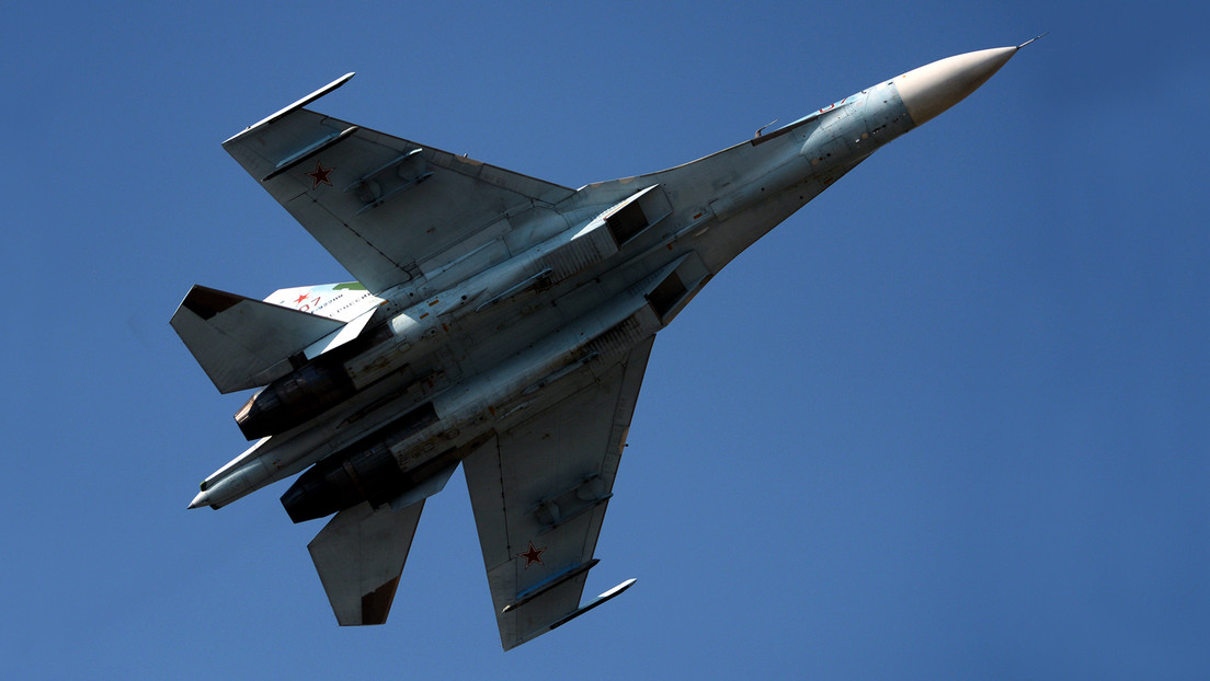 Un avión Su-27 ruso se estrella en el mar Negro mientras realizaba un vuelo programado