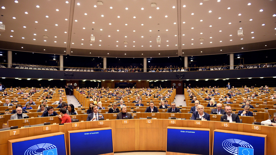 El Parlamento Europeo aprueba medidas urgentes de ayuda a la economía por el covid-19