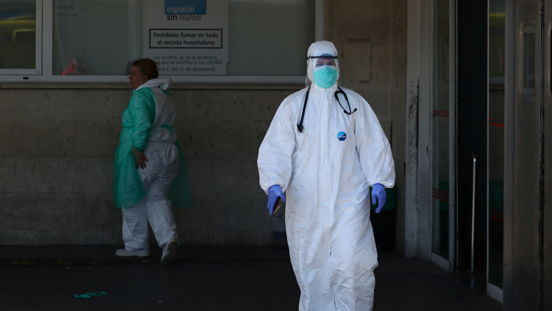 Fallece una médica de 28 años por coronavirus en España y hay más de 12.000 sanitarios infectados