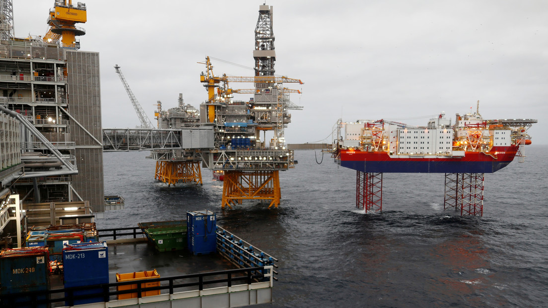 Noruega prepara un 'golpe' al mercado petrolero aumentando su producción en medio de la crisis por sobreoferta