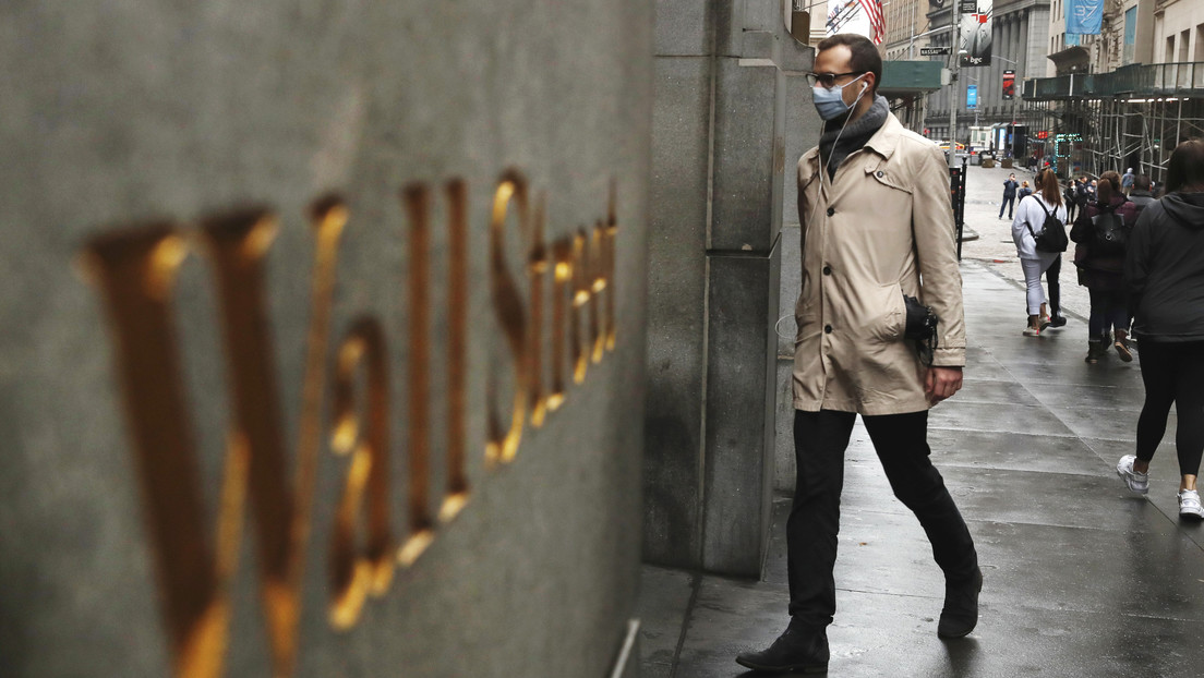 Caen los índices bursátiles de EE.UU., mientras Wall Street podría firmar su peor primer trimestre de la historia
