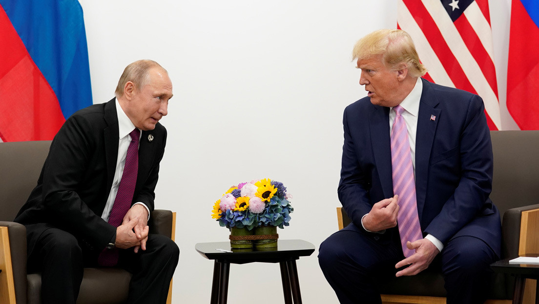 Putin ofrece a Trump ayuda médica para frenar "la grave situación epidemiológica" en EE.UU. y él la acepta "con agradecimiento"