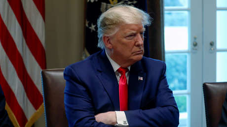 Facebook elimina anuncios de Trump por su similitud con el censo de EE.UU.