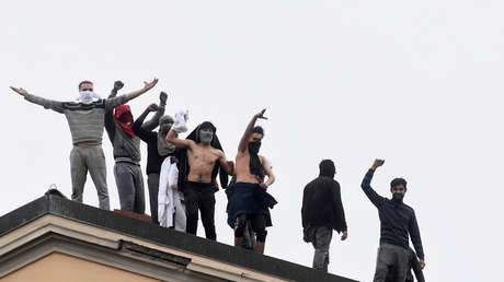 Motines en decenas de cárceles por el coronavirus dejan seis muertos y 20 prófugos en Italia (VIDEO)