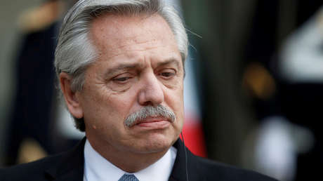 Un preparador físico argentino viola la cuarentena por coronavirus, golpea a un vigilante privado y el presidente promete "encerrarlo personalmente"