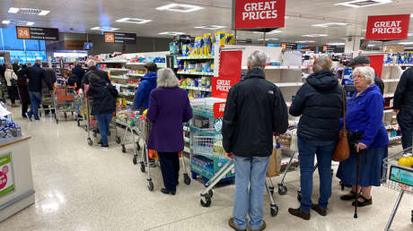 Arrestan a un hombre que decía tener coronavirus y tosió de forma deliberada hacia el personal de una tienda
