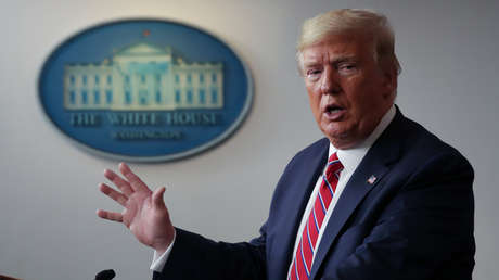 Trump arremete contra China por no haberle hecho una "advertencia previa" sobre el alcance del coronavirus