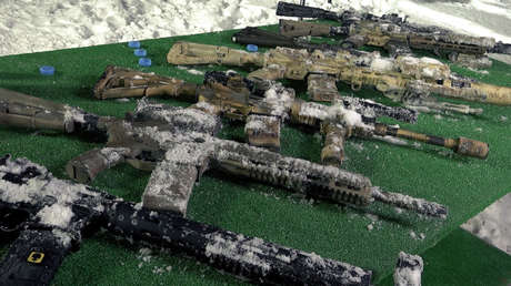 VIDEO: Kaláshnikov congela el fusil AK-200 y sus competidores extranjeros para ver cuál resiste