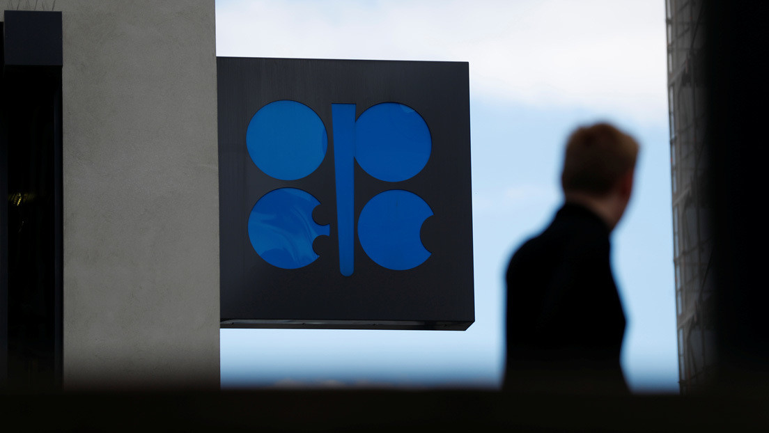 Arabia Saudita solicita una reunión de urgencia de la OPEP+