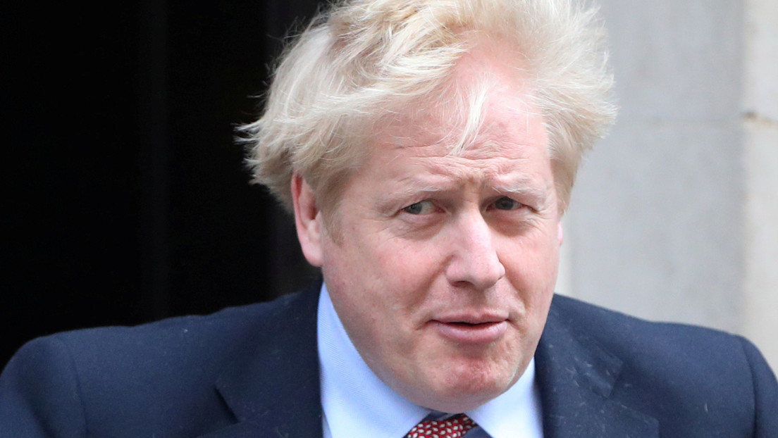 Boris Johnson anuncia que todavía presenta síntomas de covid-19 e insta a la gente a quedarse en casa