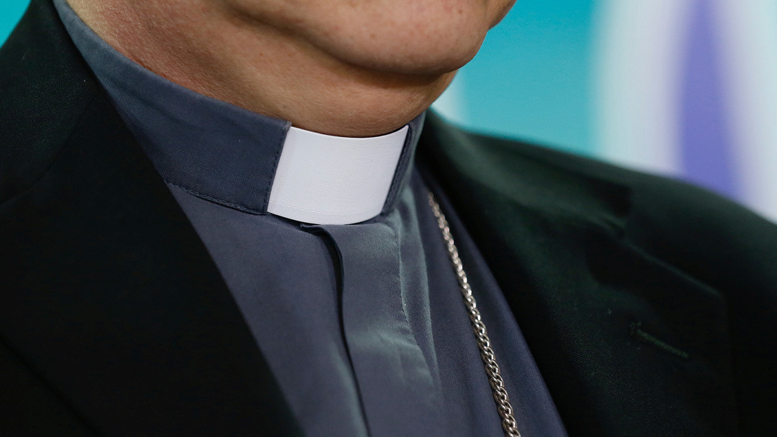 Iglesia Católica de Colombia suspende a 19 curas por casos de abuso sexual