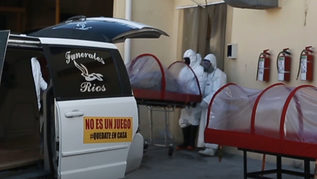 VIDEO: Funerarias de Ciudad Juárez trasladan a los cuerpos en cápsulas aislantes por el temor al coronavirus