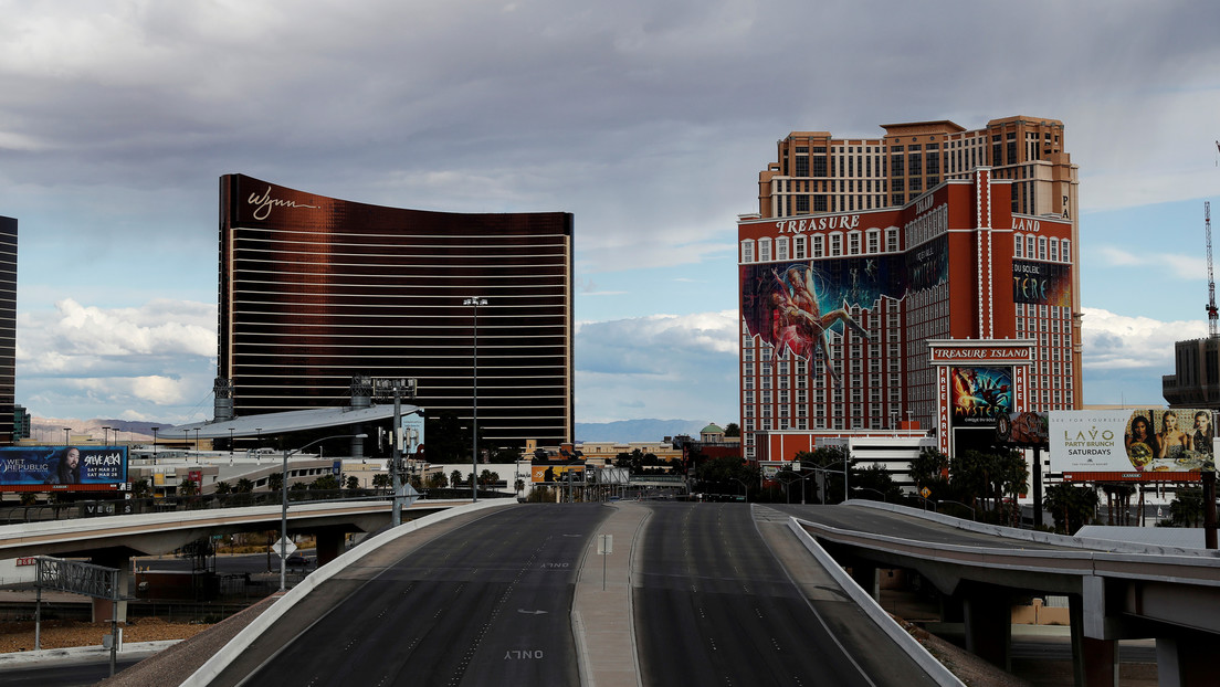 Las Vegas se convierte en una "ciudad fantasma" tras el recorte de miles de trabajadores de casinos por el covid-19