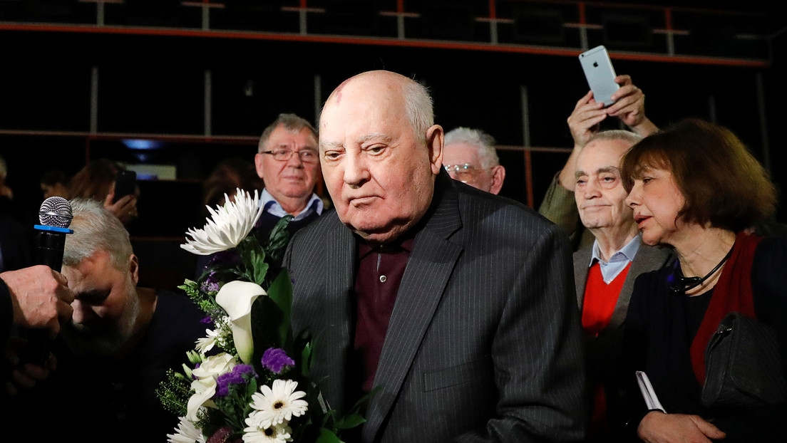 Gorbachov: "Para vencer al coronavirus hay que recortar los gastos militares"