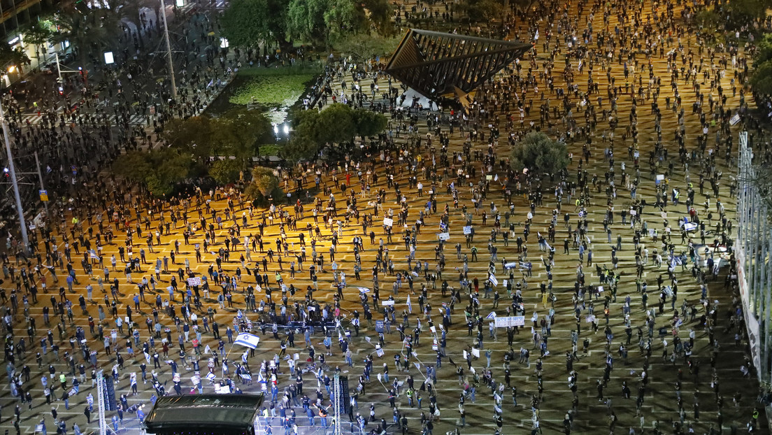 VIDEO: Israelíes celebran una manifestación 'socialmente distante' contra Netanyahu