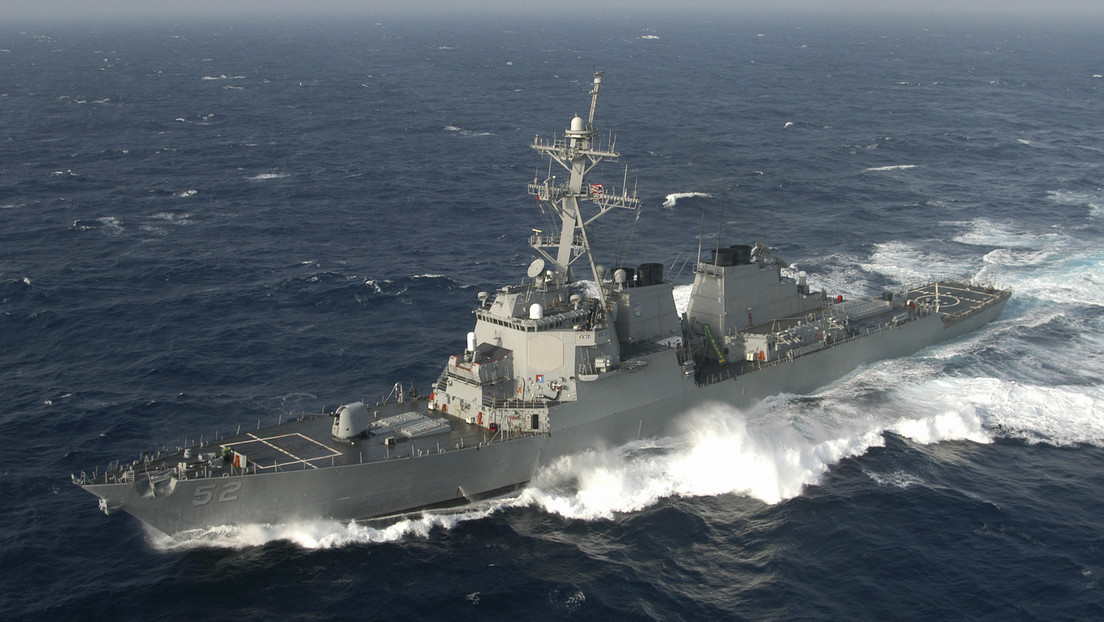Un buque de guerra de EE.UU. navega por el estrecho de Taiwán por segunda vez en un mes