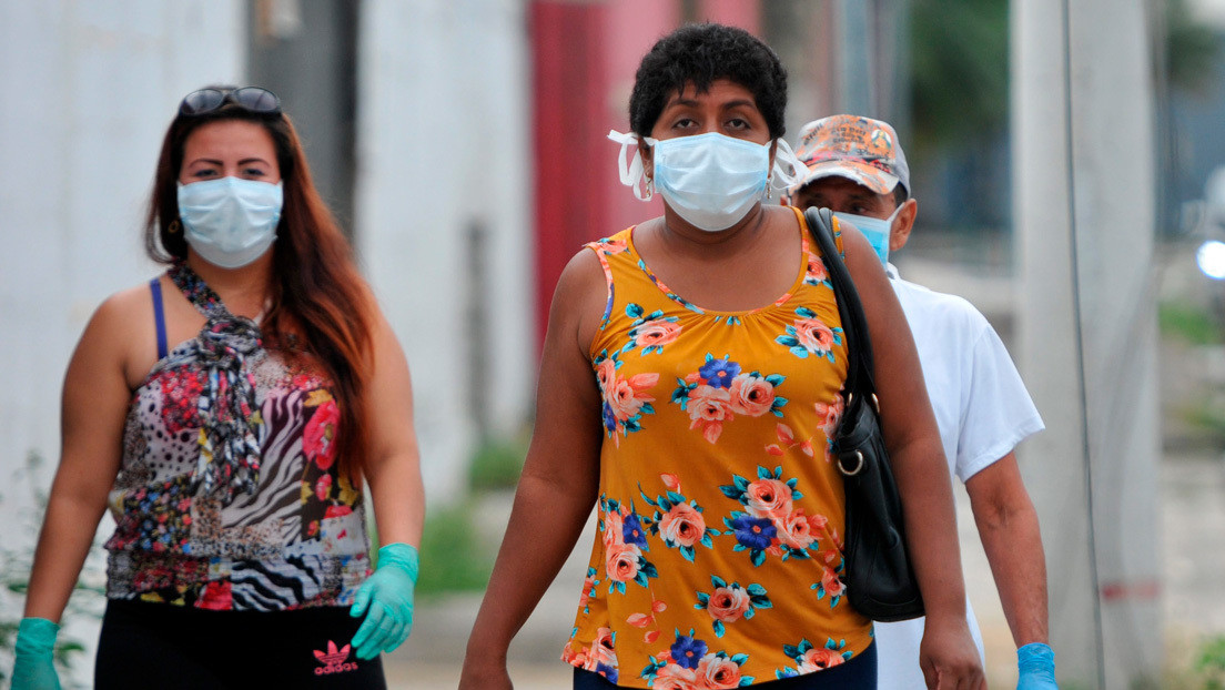 Ecuador reporta más de 2.200 muertos por coronavirus entre confirmados y probables y 24.675 contagiados