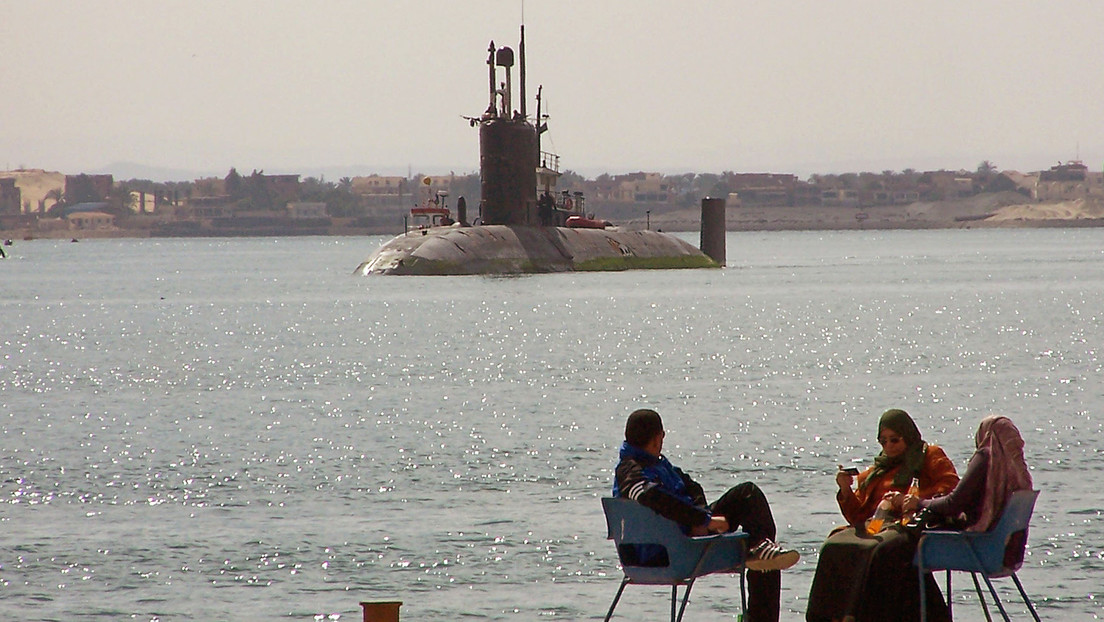 El capitán de un submarino nuclear británico es despedido por permitir que su tripulación organice una parrillada en un muelle