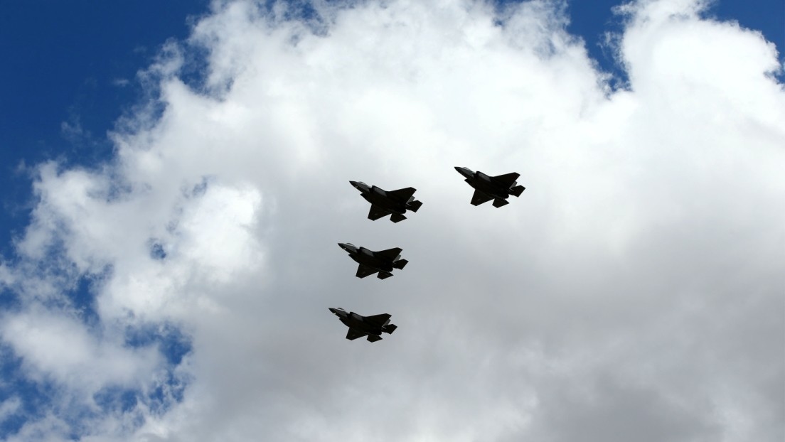 El Pentágono pone límite a la velocidad del caza F-35 por el riesgo de perder la cola