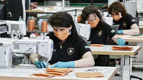 Lamborghini lanza la producción de mascarillas para colaborar en la lucha contra el coronavirus