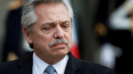 Fernández, sobre el caos del pago a pensionistas: "Cobrar una jubilación no puede convertirse en un riesgo para la salud"