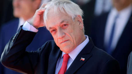 Piñera se disculpa por tomarse una foto en el epicentro de las protestas en Chile en plena crisis sanitaria por el coronavirus