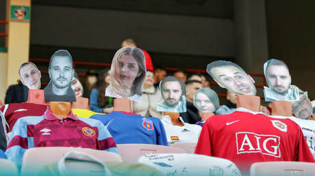 VIDEO: Entradas virtuales para el único campeonato de fútbol abierto en Europa permiten 'estar presente' en el estadio a pesar de la pandemia