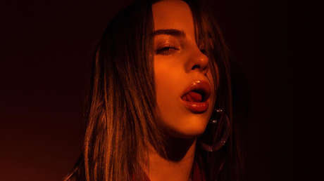 Billie Eilish responde a las críticas de sus publicaciones en traje de baño
