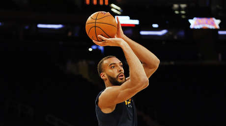 Jugador de la NBA que se mofó del coronavirus recibe amenazas de muerte tras contraer el covid-19