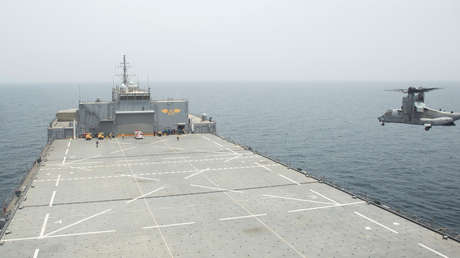 VIDEO, FOTOS: 11 embarcaciones iraníes realizan "acercamientos peligrosos" a seis buques de guerra de EE.UU. en el golfo Pérsico