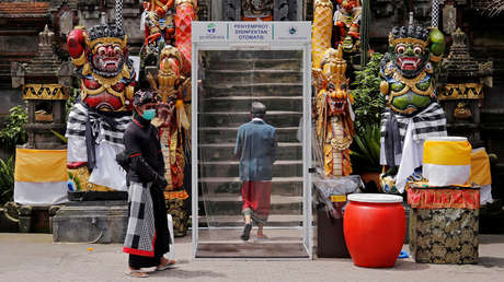 Siete personas resultan contagiadas con coronavirus tras acudir a una boda en Bali en plena pandemia