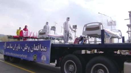 Salud, no misiles: Irán celebra el Día del Ejército con un desfile de material anticoronavirus (VIDEO)