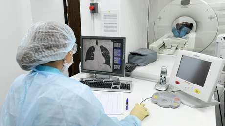 Rusia registra  4.785 nuevos casos de coronavirus en un día y el total asciende a los 36.793