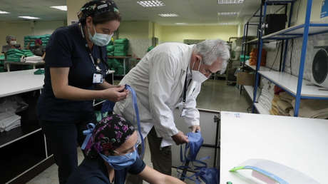 VIDEO: Crean en Chile un dispositivo que utiliza rayos ultravioleta para esterilizar objetos de coronavirus