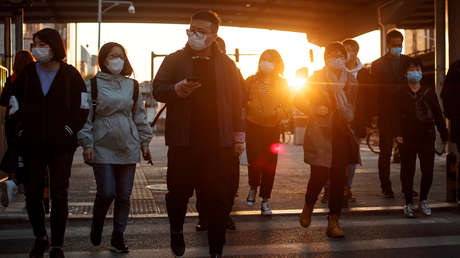 Pekín prohíbe comportamientos "no civilizados" para mejorar la higiene pública