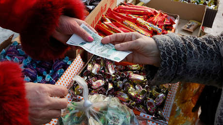 Efecto inesperado del covid-19: los rusos abandonan el alcohol y los dulces