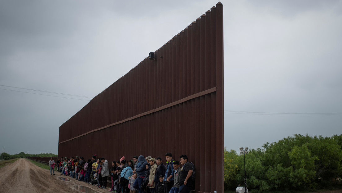 Trump defiende el muro con México por el coronavirus y dice que "California no quiere que llegue gente por la frontera"