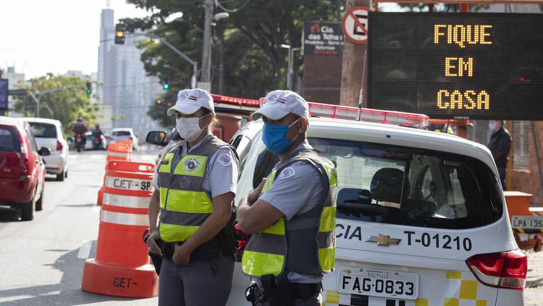 En contra de la postura de Bolsonaro, tres estados de Brasil decretan el confinamiento total en varias ciudades