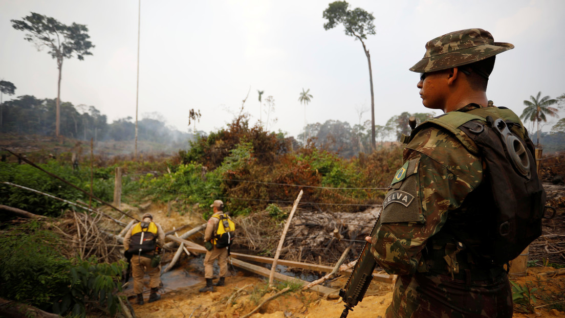 Bolsonaro autoriza el envío del Ejército a la Amazonía para combatir la deforestación