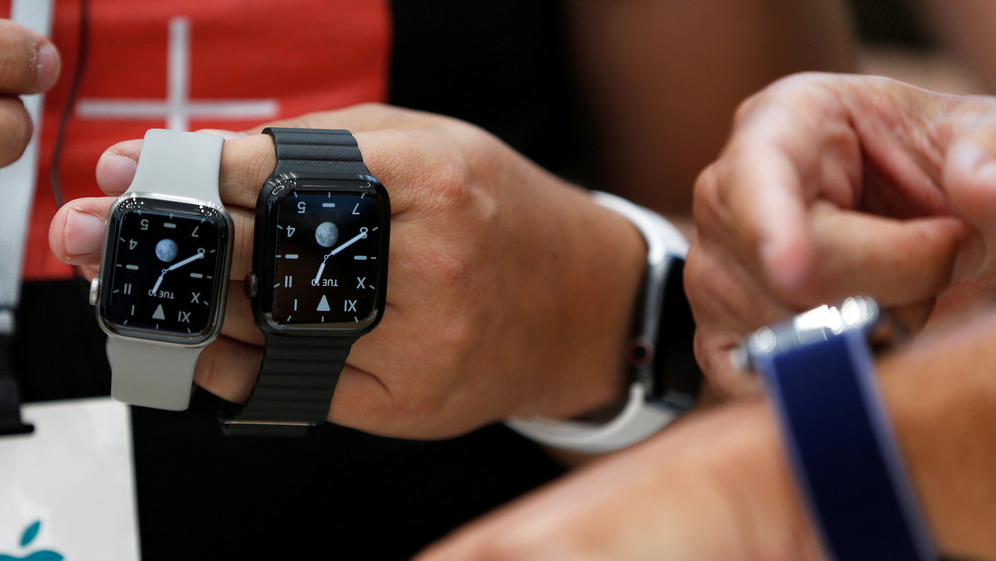 Un Apple Watch es recuperado tras pasar nueve meses en el fondo de un lago y sigue funcionando (VIDEO)