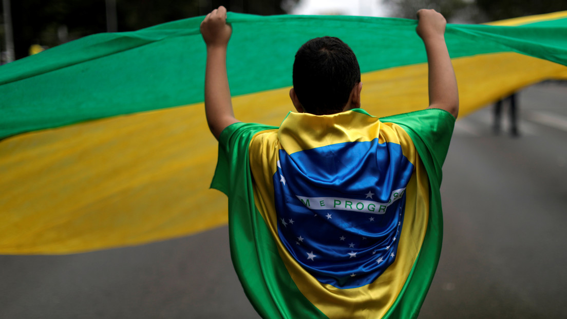 "Trabajo, unión y la verdad liberarán a Brasil": El polémico video del gobierno de Bolsonaro que utiliza una expresión similar a un lema nazi