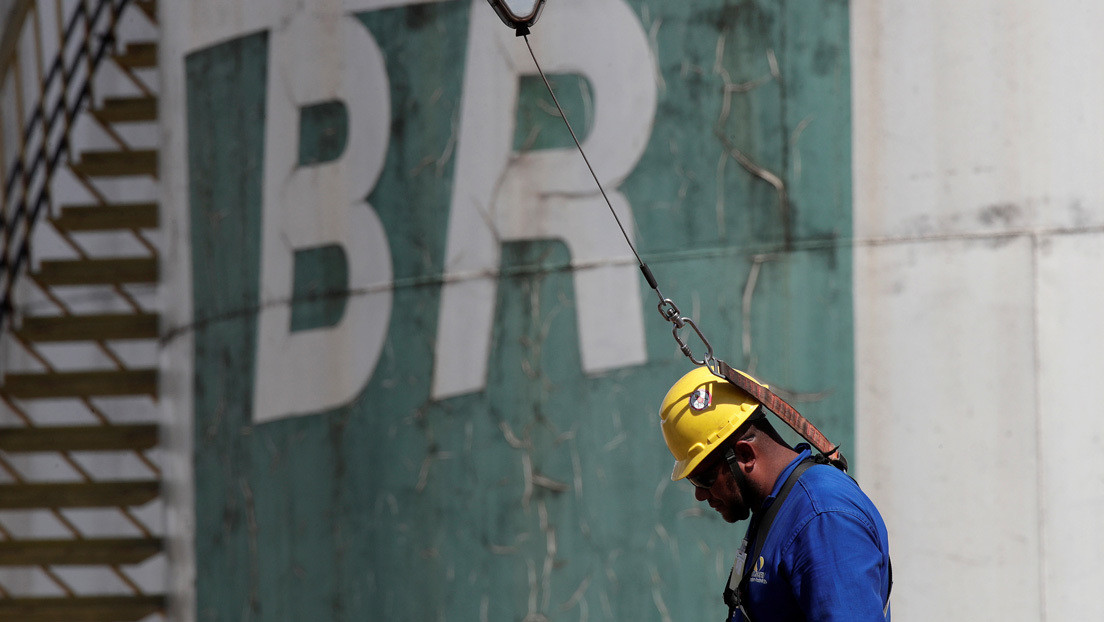 Más de 40 trabajadores de dos plataformas de Petrobras dan positivo a la prueba de coronavirus