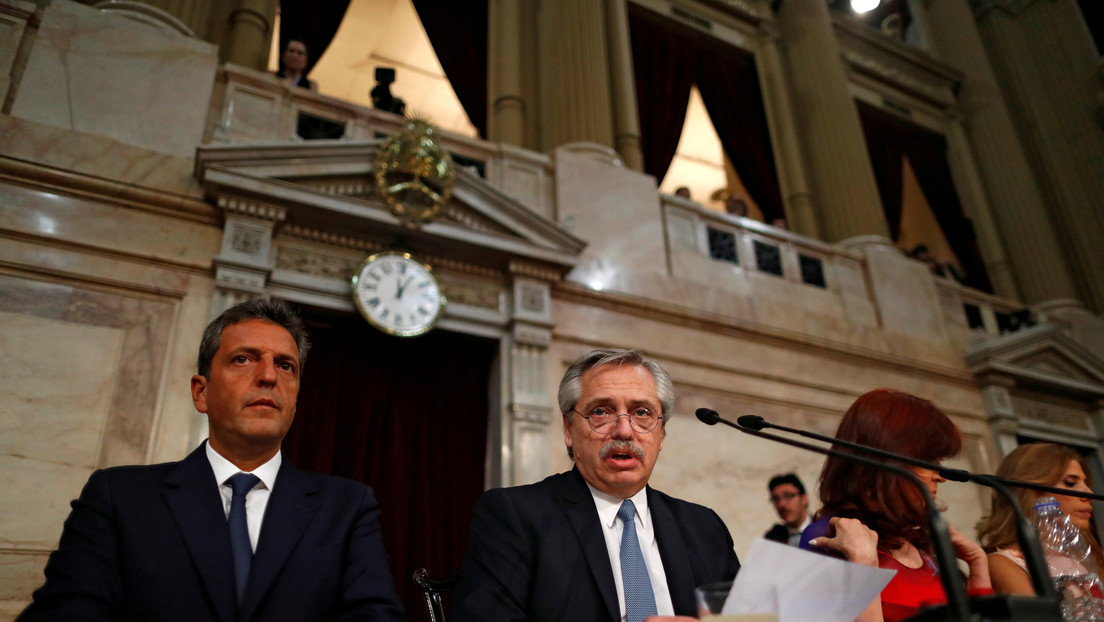 Alberto Fernández espera una "contraoferta" de los bonistas para resolver el canje de deuda en Argentina