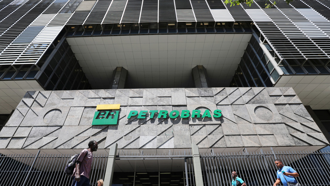 Petrobras pierde 8.300 millones de dólares en el primer trimestre de este año, más que toda la ganancia récord de 2019