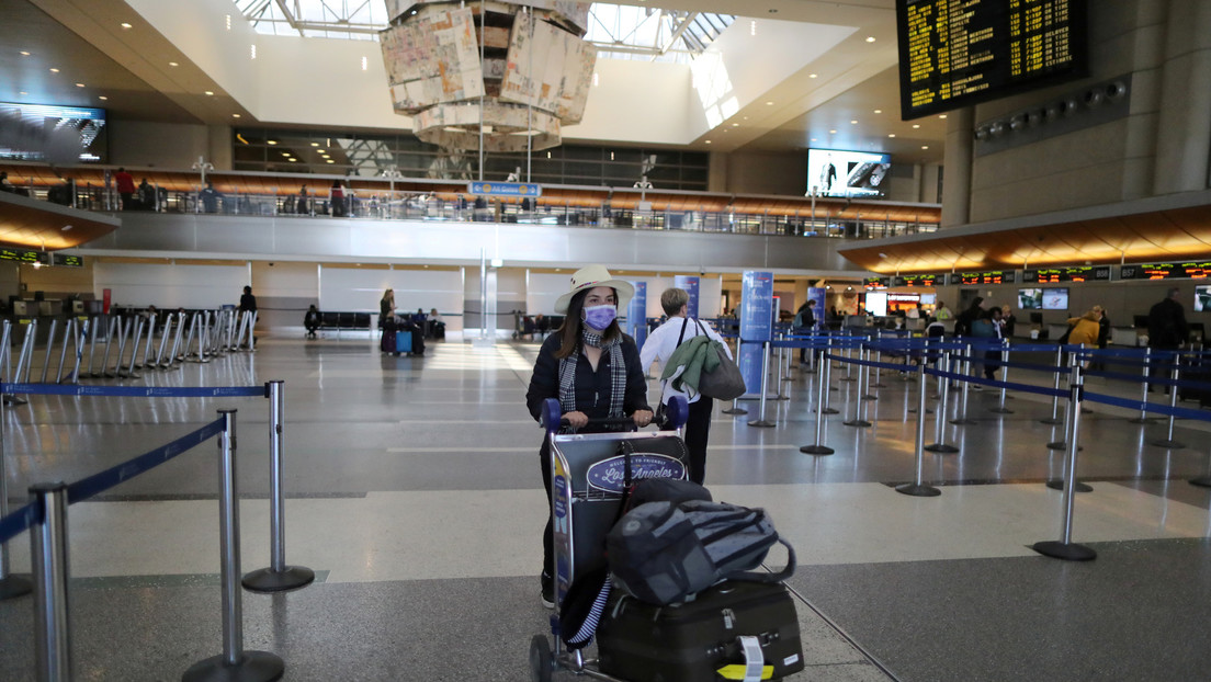 EE.UU. podría medir la temperatura de los pasajeros en los aeropuertos por el covid-19