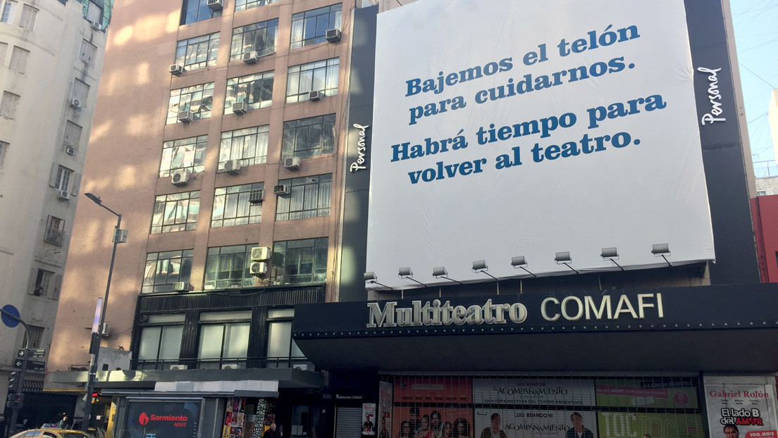 Avenida Corrientes, la glamorosa 'Broadway de Sudamérica' que intenta respirar normalidad