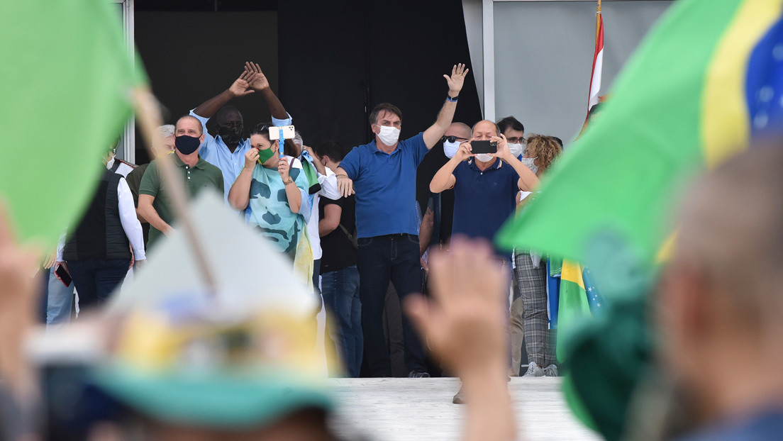 La cloroquina de Bolsonaro frente al confinamiento de los gobernadores: las dos estrategias dispares que combaten a la pandemia en Brasil