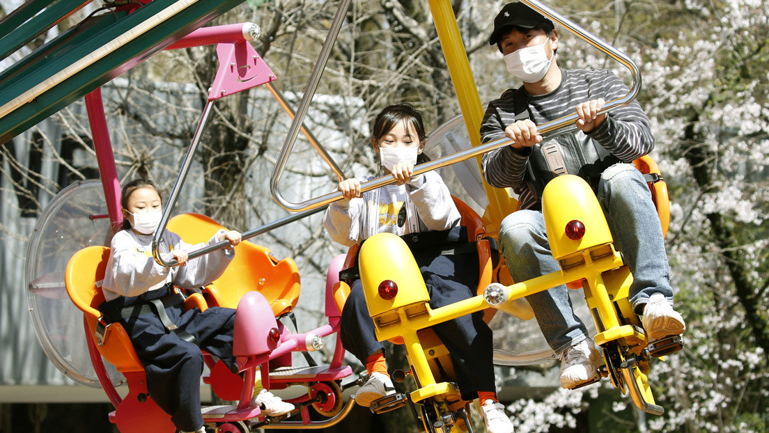 Prohibido gritar: Japón reabre sus parques de atracciones con esta peculiar condición
