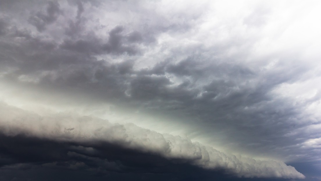 FOTOS: Así se ven las inmensas nubes de tormenta que frustraron el lanzamiento de SpaceX y la NASA