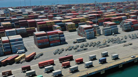 EE.UU. busca romper con la dependencia global en las cadenas de suministro industrial de China